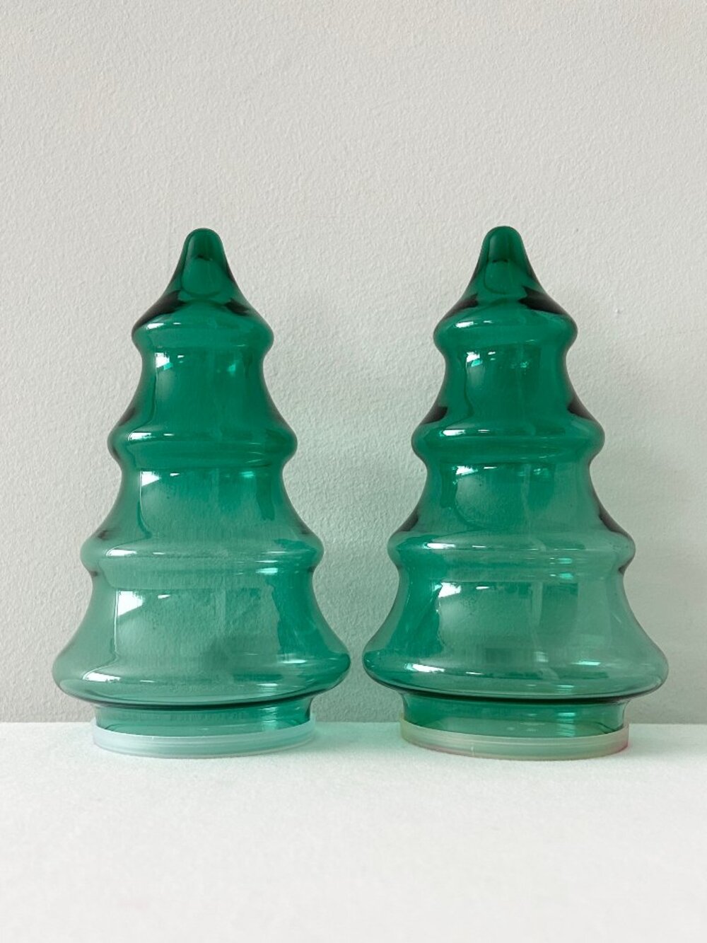 2 Vintage LIBBEY Green Glass Christmas Tree Candy Jar 7.5” Container Bottom Lid